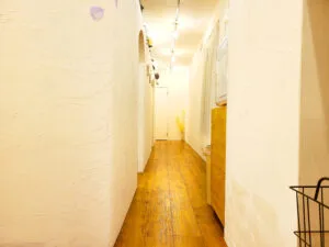 スタジオの通路